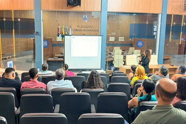 Matéria real da editoria de Economia no Primeira Hora